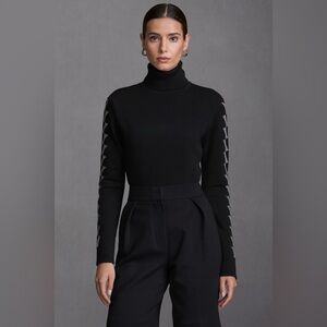 TURQUALITY Women’s Turtleneck Sweater w/Gray Zigzag Pattern Sleeves